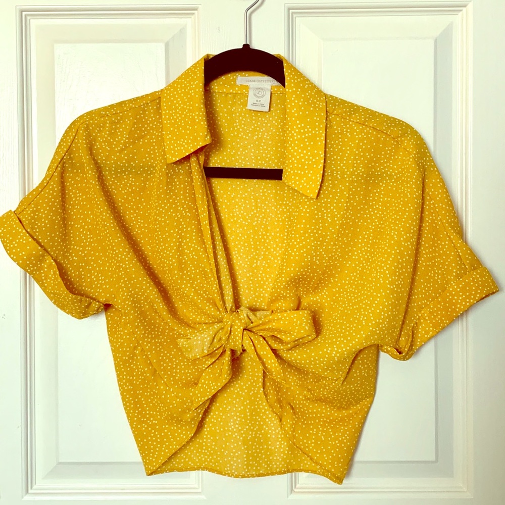 Yellow polka dot cropped blouse